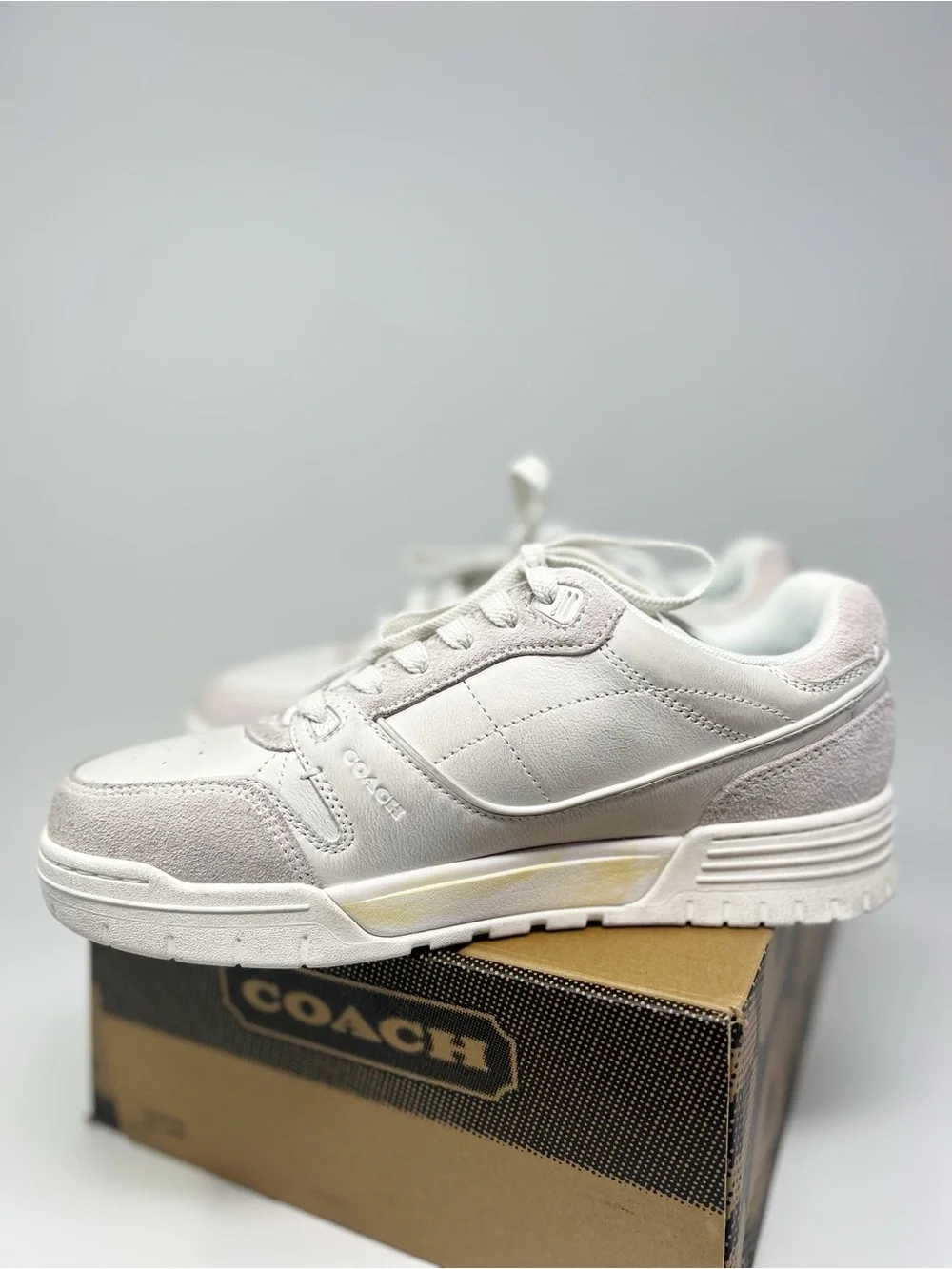 Coach SoHo Distressed Sneakers Size 9